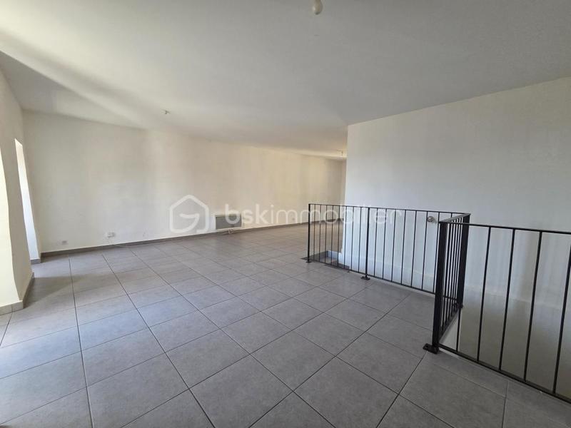 Appartement - 84 m² - 4 pièces