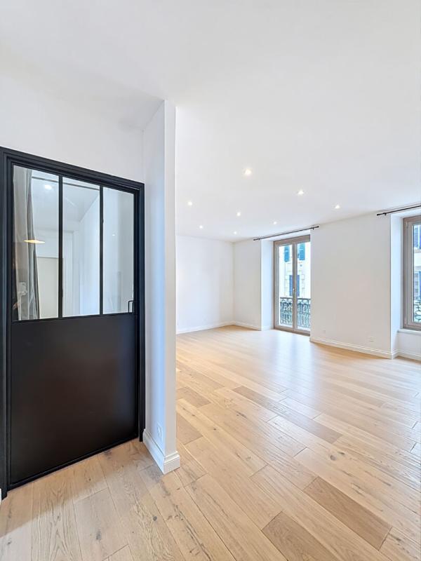 Appartement - 123 m² - 4 pièces