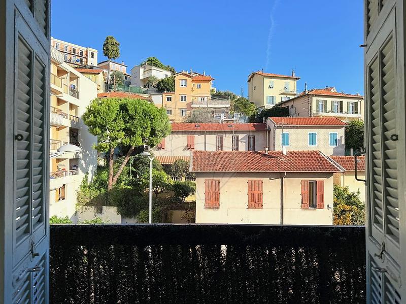 Studio - 18 m² - 1 pièce