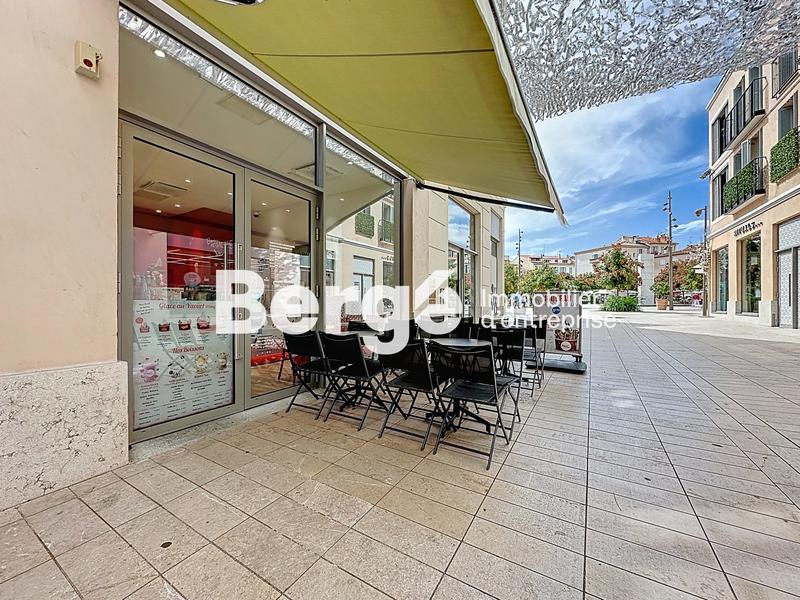 Fonds de commerce - 49 m²