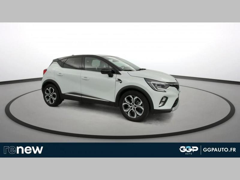 Renault Captur E-Tech full hybrid 145 Techno fast track