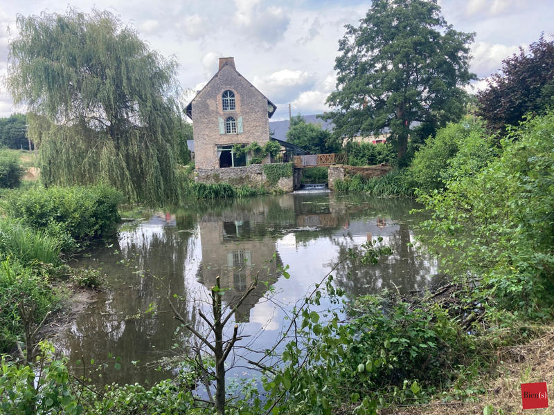 Maison ancienne - 194 m² - 9 pièces