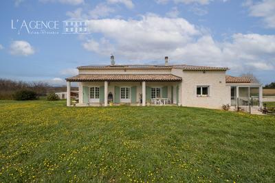 Maison - 283 m² - 5 pièces