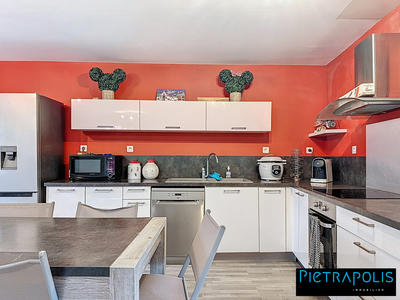 Maison - 110 m² - 5 pièces