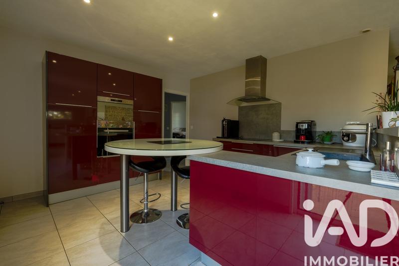 Maison - 139 m² - 7 pièces