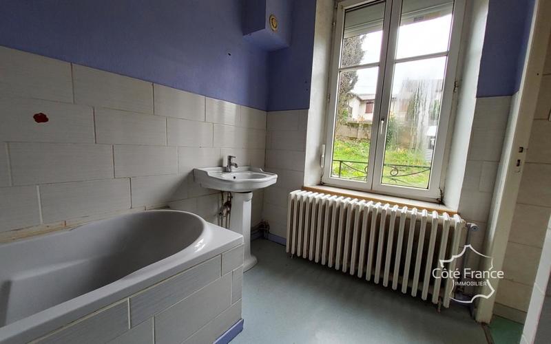 Maison de village - 90 m² - 3 pièces