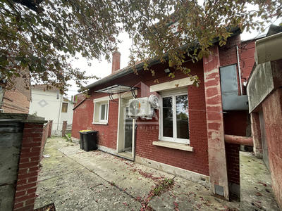 Maison - 103 m² - 8 pièces