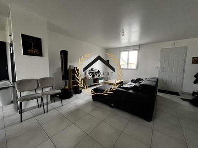 Maison - 84 m² - 5 pièces