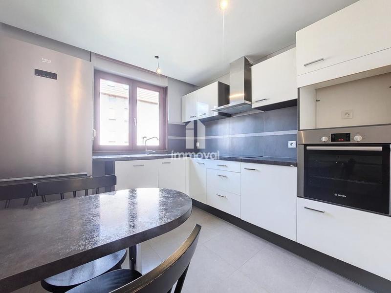 Appartement - 76 m² - 4 pièces