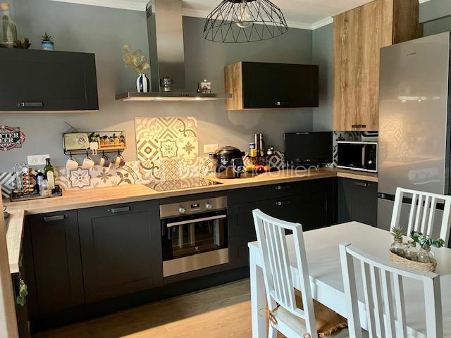 Maison - 121 m² - 5 pièces