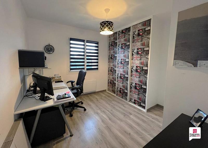 Maison - 104 m² - 5 pièces