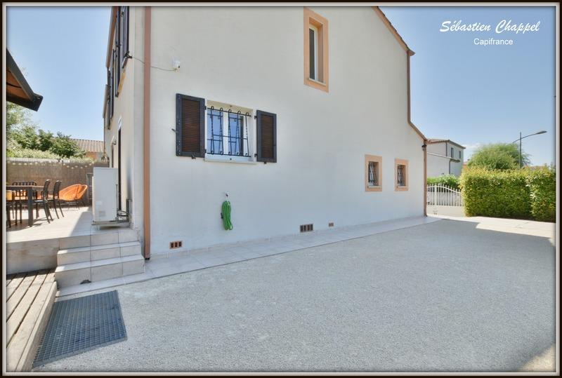 Maison - 140 m² - 5 pièces