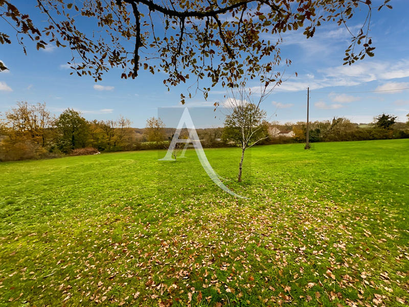 Maison - 230 m² - 8 pièces