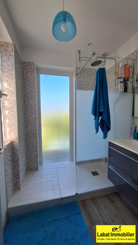 Maison - 89 m² - 5 pièces