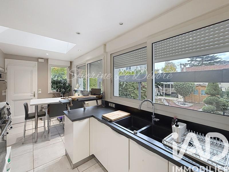 Maison - 131 m² - 7 pièces