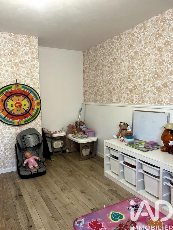 Maison - 210 m² - 5 pièces