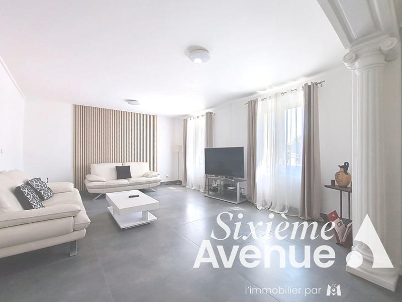 Maison - 146 m² - 8 pièces