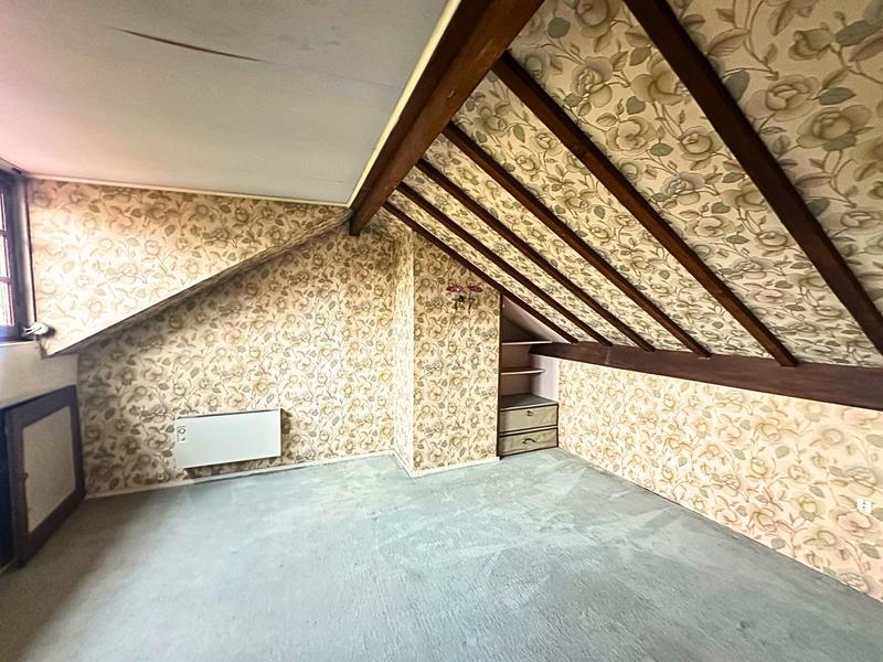 Maison - 83 m² - 5 pièces