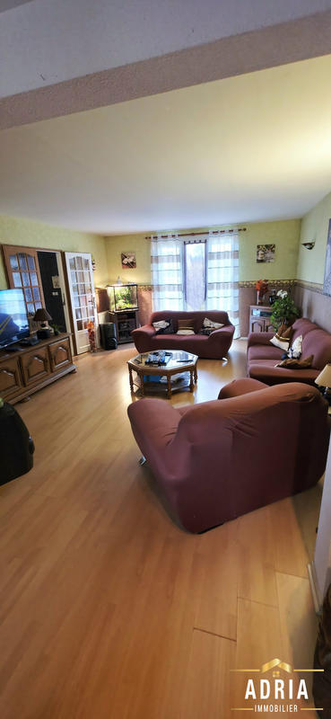 Maison - 161 m² - 7 pièces