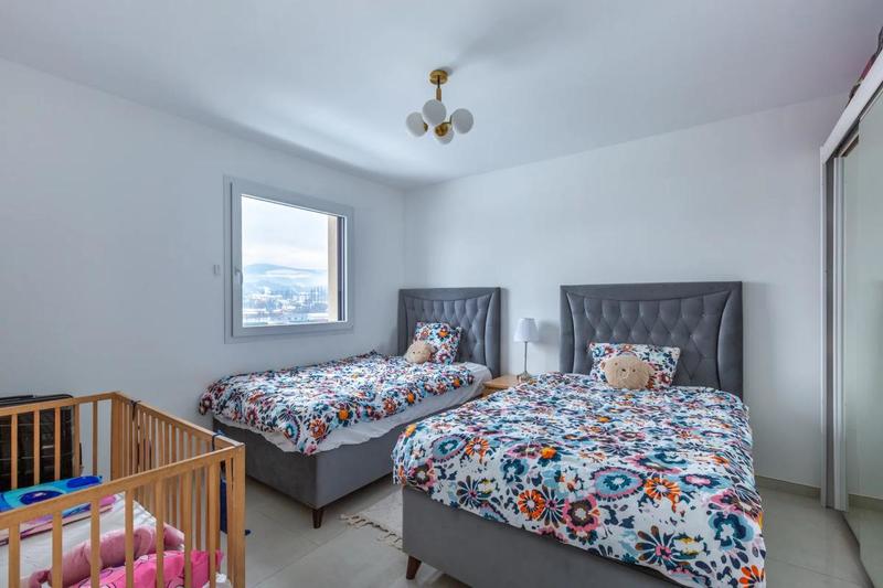 Maison - 142 m² - 6 pièces