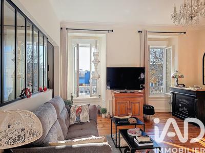 Appartement - 94 m² - 3 pièces