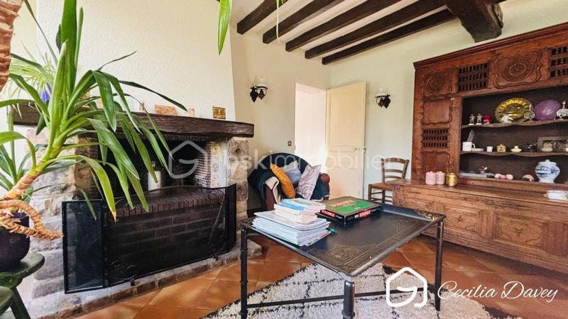 Propriété - 165 m² - 6 pièces