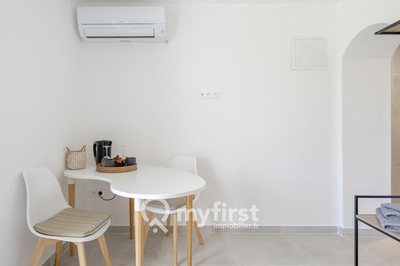 Maison - 207 m² - 6 pièces