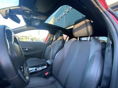 Peugeot E-208 II 136 Electrique Gt