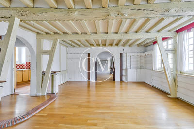 Appartement - 146 m² - 5 pièces