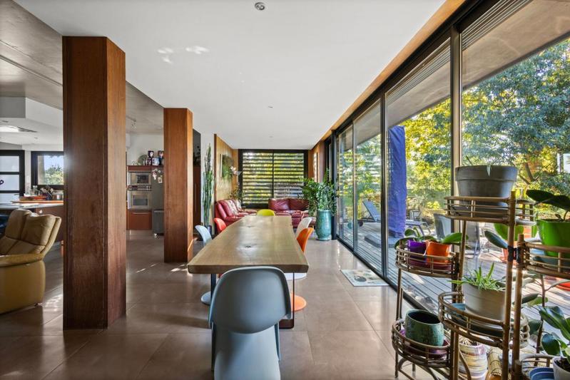 Maison - 187 m² - 5 pièces