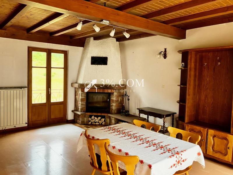 Maison - 146 m² - 7 pièces