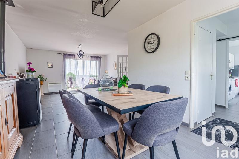 Maison - 93 m² - 4 pièces