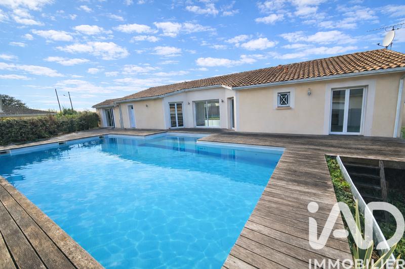 Maison - 160 m² - 6 pièces