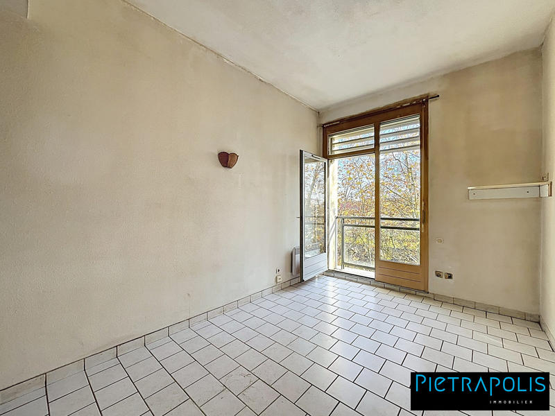 Appartement - 18 m² - 1 pièce