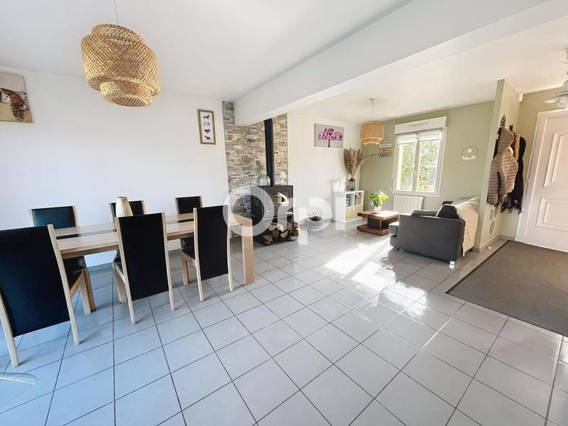 Maison - 80 m² - 4 pièces