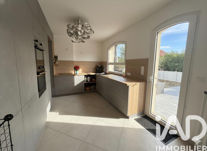 Maison - 160 m² - 6 pièces