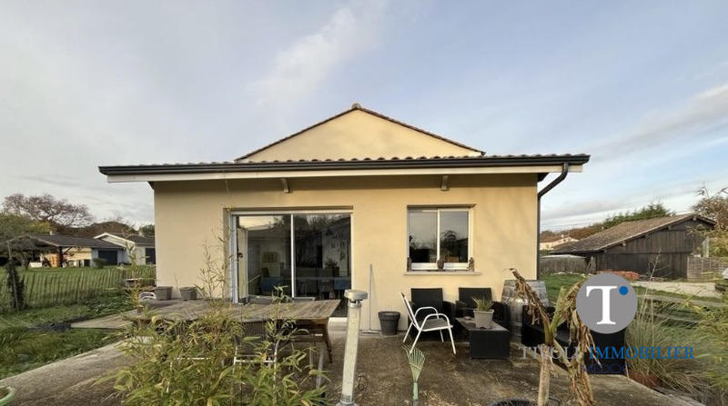 Maison traditionnelle - 131 m² - 5 pièces