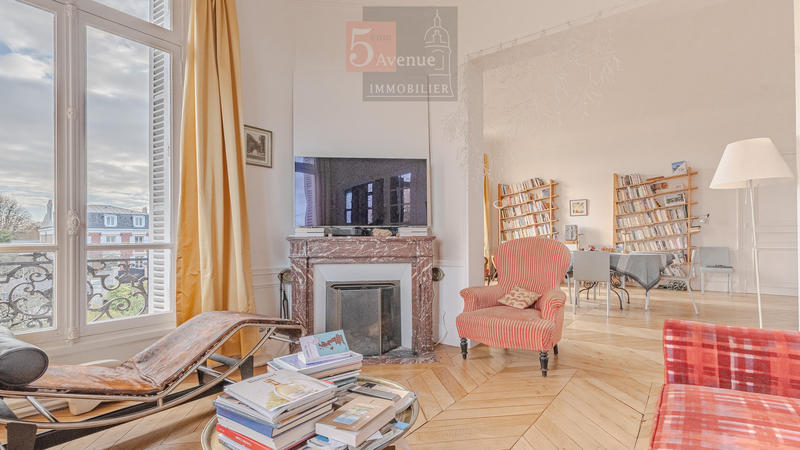 Appartement - 130 m² - 5 pièces