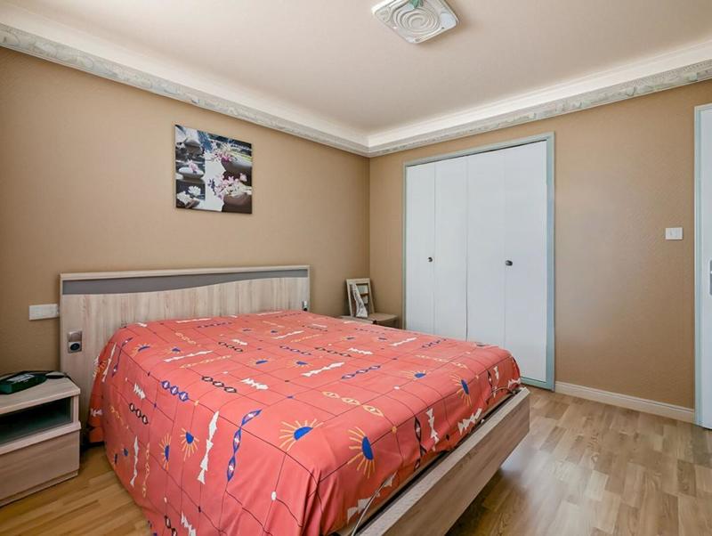 Maison - 105 m² - 6 pièces