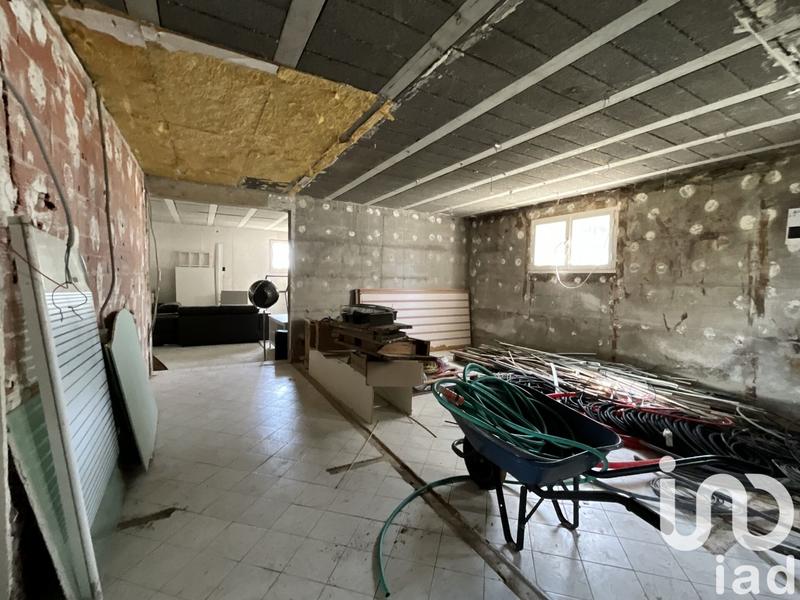 Maison - 220 m² - 5 pièces