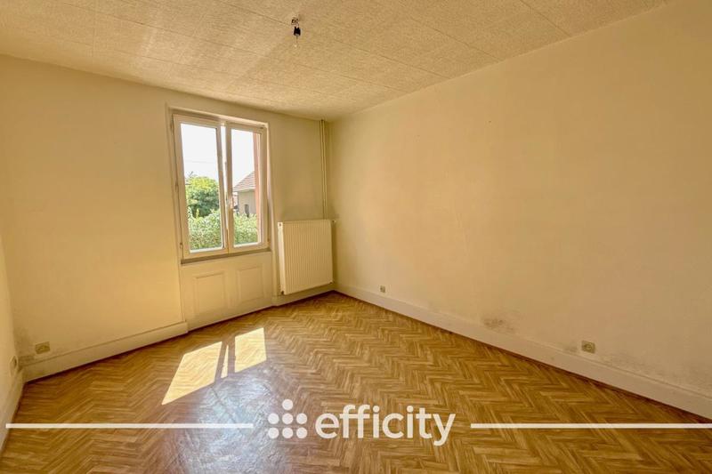 Maison - 202 m² - 10 pièces