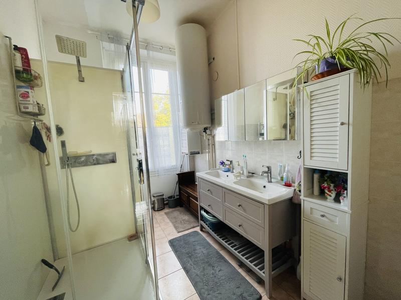 Maison - 101 m² - 5 pièces