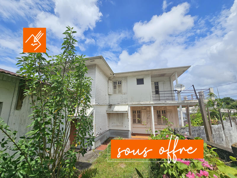 Maison - 120 m² - 4 pièces