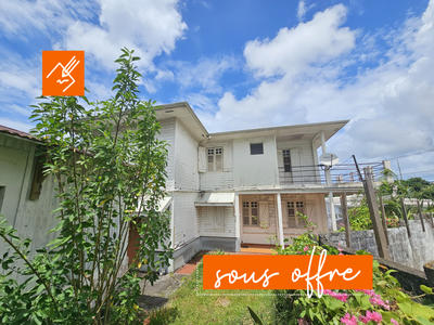 Maison - 120 m² - 4 pièces