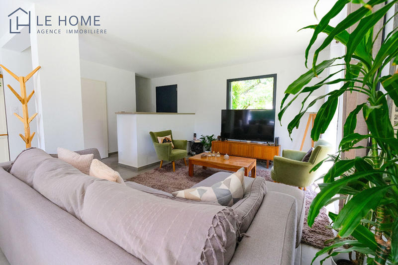 Maison - 143 m² - 7 pièces