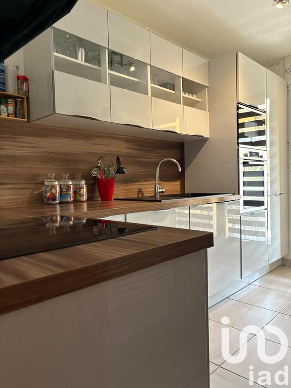 Appartement - 98 m² - 4 pièces