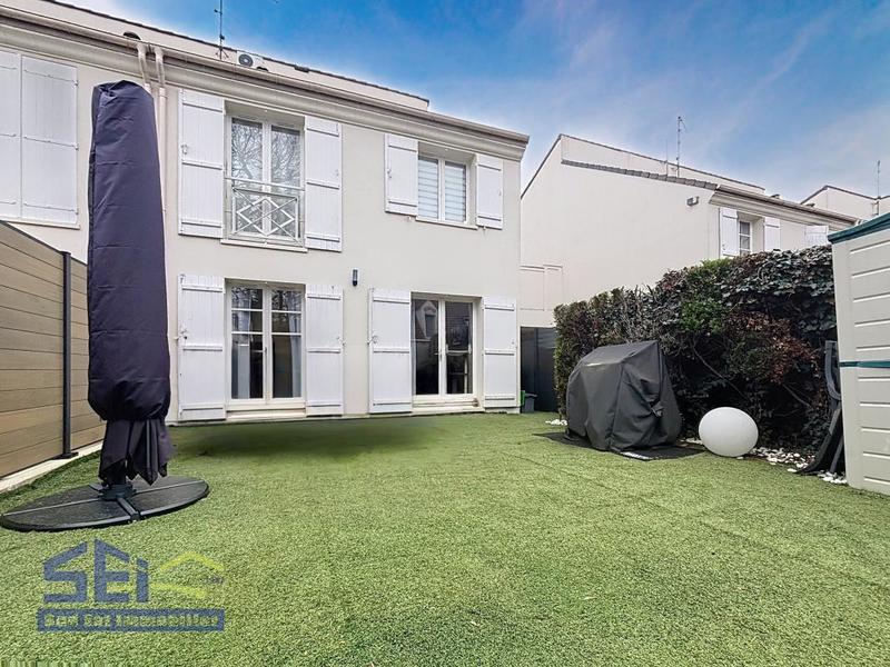 Pavillon - 75 m² - 5 pièces