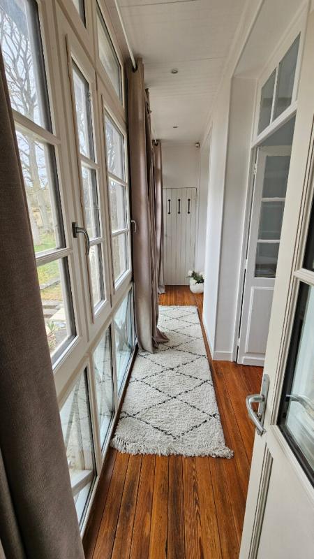 Maison - 198 m² - 8 pièces