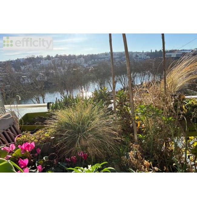 Appartement - 90 m² - 4 pièces