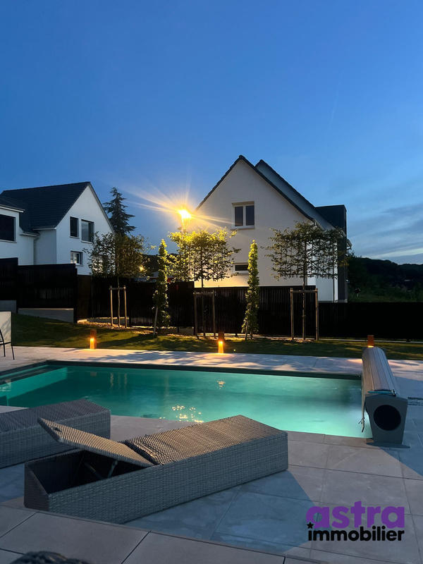 Villa - 160 m² - 5 pièces